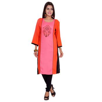 Women Pink Printed Straight Kurta 1