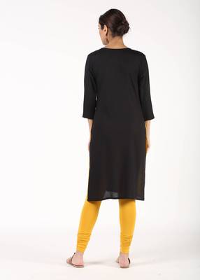 Women Black Colorblock Straight Kurta 3