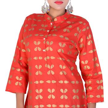 Women Red Printed Straight Kurta 3