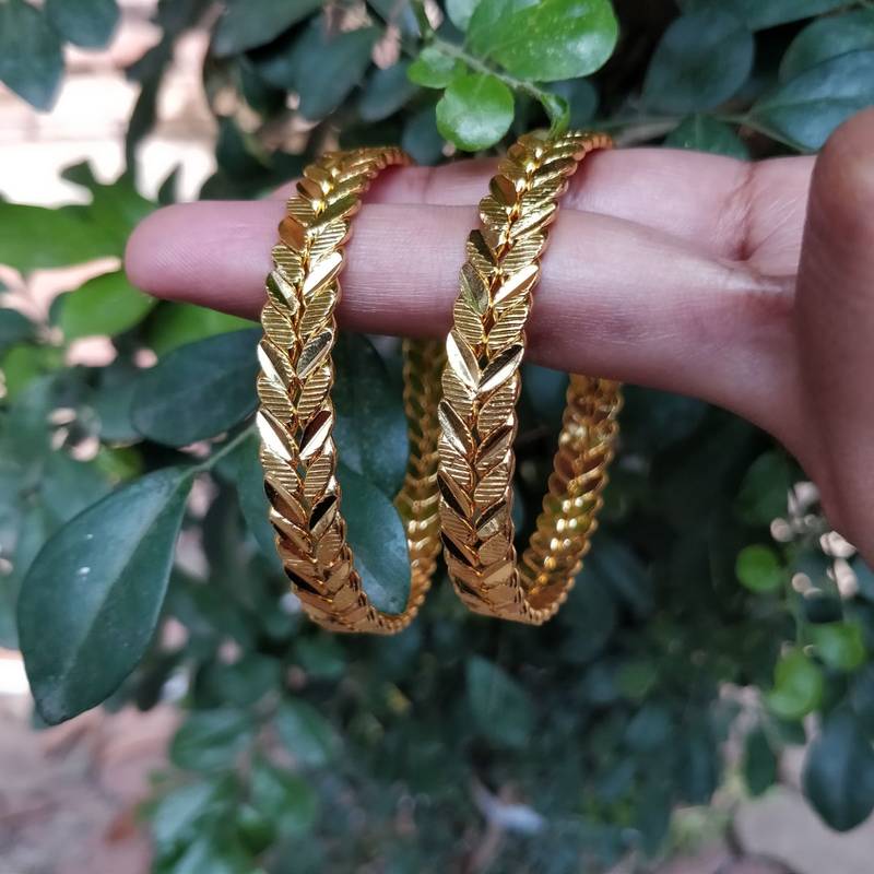 Gold Plated Traditional Designer Plain Bangles Set Of 2