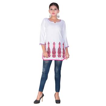 Women White Embroidered Straight Kurta 1