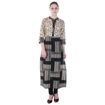 Women Black Printed A-line Kurta 3