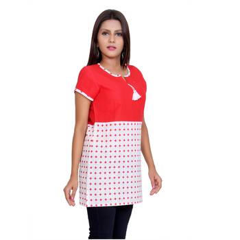 Women Red Printed Straight Kurta 2