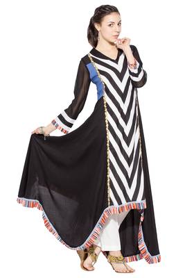 Black Printed Cotton Party Wear Kurti 3