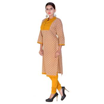 Women Mustard Printed Straight Kurta 3