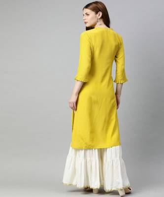Women Green Solid Straight Viscose Musline Kurta 3