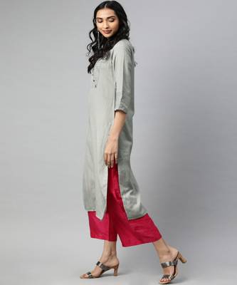 Women Grey Solid Straight Rayon Slub Kurta 2