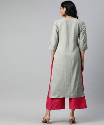 Women Grey Solid Straight Rayon Slub Kurta 3