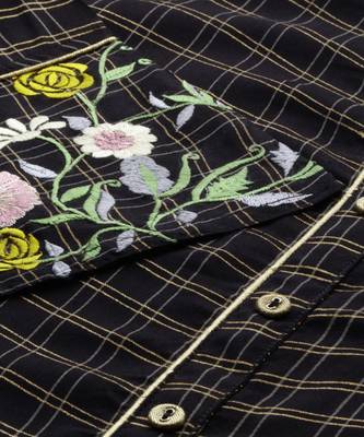 Women Black Geometric A-Line Rayon Kurta 4