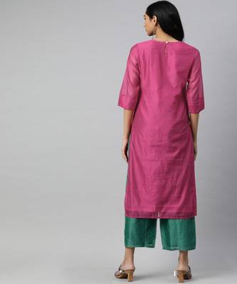 Women Pink Solid Straight Chanderi Kurta 2