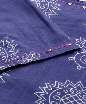 Women Blue Quirky Straight Cotton Kurta 4