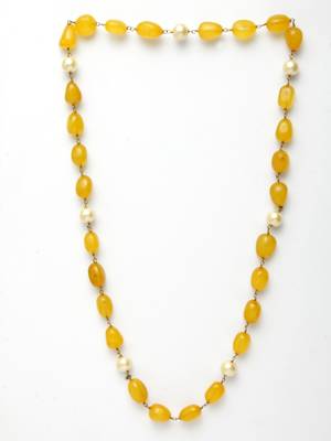 Yellow pearl necklaces 4