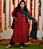 Maroon Scallop Chanderi Handblock Kurta with Dupatta & Pants