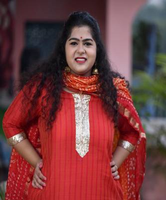 Mustard weave Kurta with Bandhani Hand dyed Dupatta & Red Rayon Skirt 1
