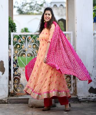 Peach Bandhani Gharchola Anarkali with Rani Bandhani Gharchola Duppata & Rani Pink Rayon Pants 1