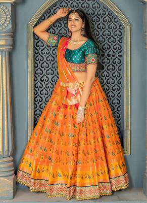 Peach zari banarasi semi stitched lehenga 1