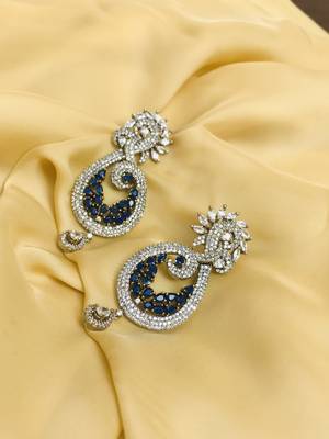 Blue diamond earrings 1