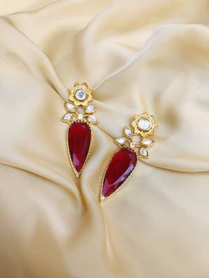 Maroon earrings 1