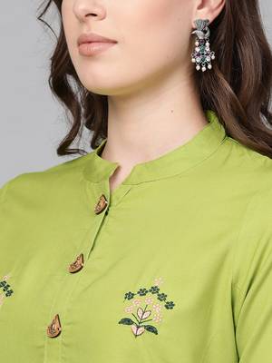 Yellow woven rayon kurta-sets 5