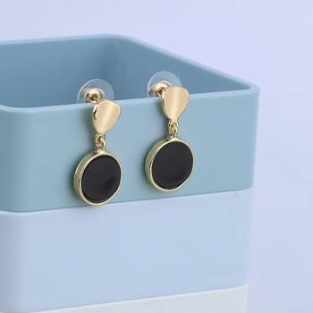 Attractive Gold Plated Stylish Party Wear Stud Earring For Women Girl 3