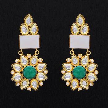 Green Danglers Drops 1