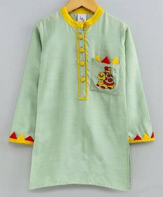 Chanderi Silk Embroidered Kurta With Applique Work 2