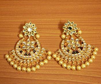 White Pearl Earrings 1