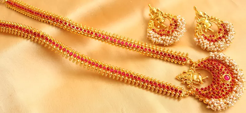 Beautiful Antique Kemp Ganesha Haar Set 