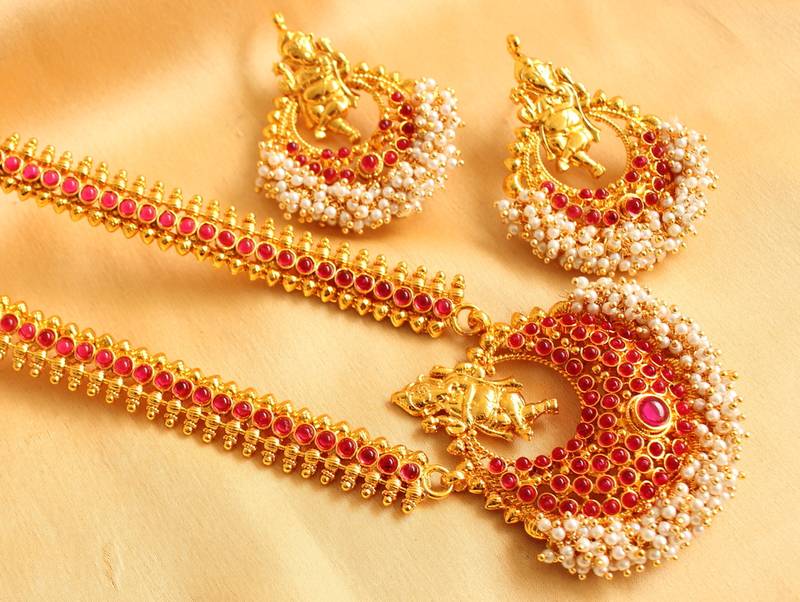 Beautiful Antique Kemp Ganesha Haar Set 