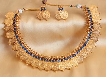 Beautiful Royal Blue Coin Necklace Set 1