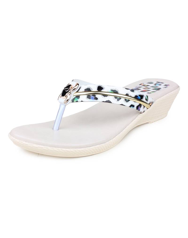 comfortable white heels