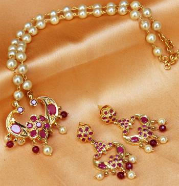 Gorgeous  Semi Precious Stone Necklace Set 1
