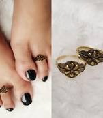 Gold toe-rings