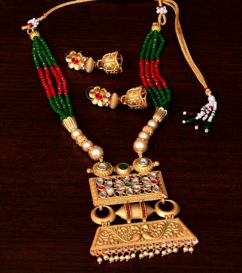 Matte Finish Kundan Embellished Designer Neckpiece 317FNN162 2