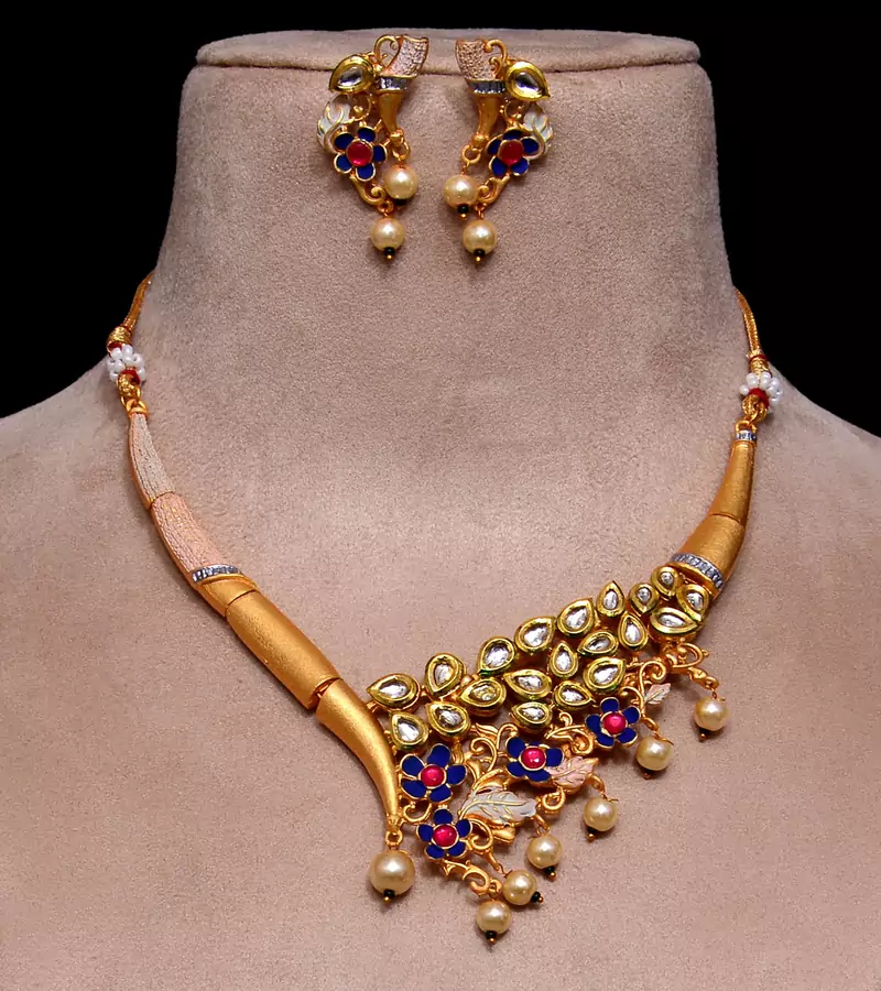 Kundan Embellished Matte Finish Designer Neckpiece 317FNN164