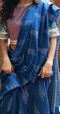 Indigo Colour Soft Mulmul Cotton Saree with Blouse Piece 2