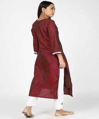 Poth Moti Emblished Maroon Silk Kurti With Trousers 4