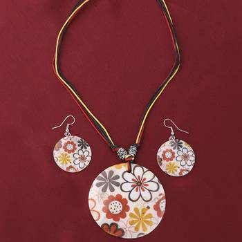 Designer Party Wear Round Pendant Set For Women Girl 2