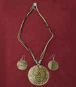 Party Wear Fancy  Designe Round Pendant Set For Women Girl