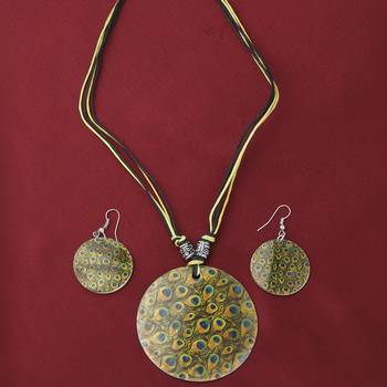 Party Wear Fancy  Designe Round Pendant Set For Women Girl 2