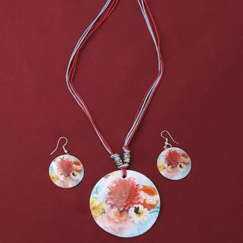 Charm Party Wear Different Designe Round Pendant Set For Women Girl 1