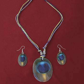 Charm Party Wear Different Designe Oval Pendant Set For Women Girl 2