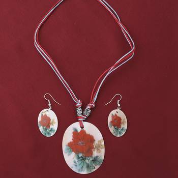 Designer Party Wear Oval Pendant Set For Women Girl 2