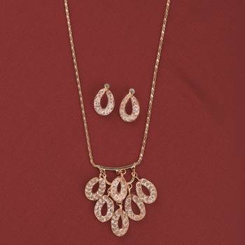 Charm Party Wear Different Designe Pendant Set For Women Girl 2
