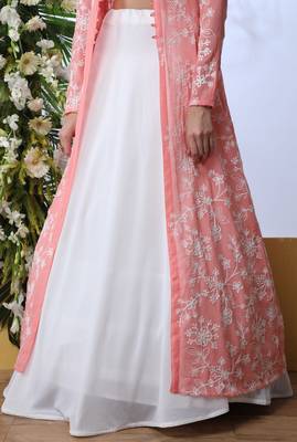 White Embroidered Georgette Semi Stitched Lehenga 3