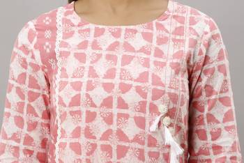 Women's  Pink Cotton Geometric Printed A-line Kurta 4