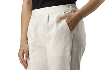 Women's off white Cotton Slub Solid Straight Trouser Pant 4