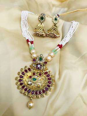 Gold necklaces 1