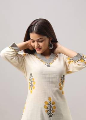 Women's Cotton Slub Buta Printed Straight Yellow & Grey Kurta Palazzo Set 4