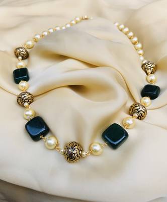 Green onyx necklaces 2